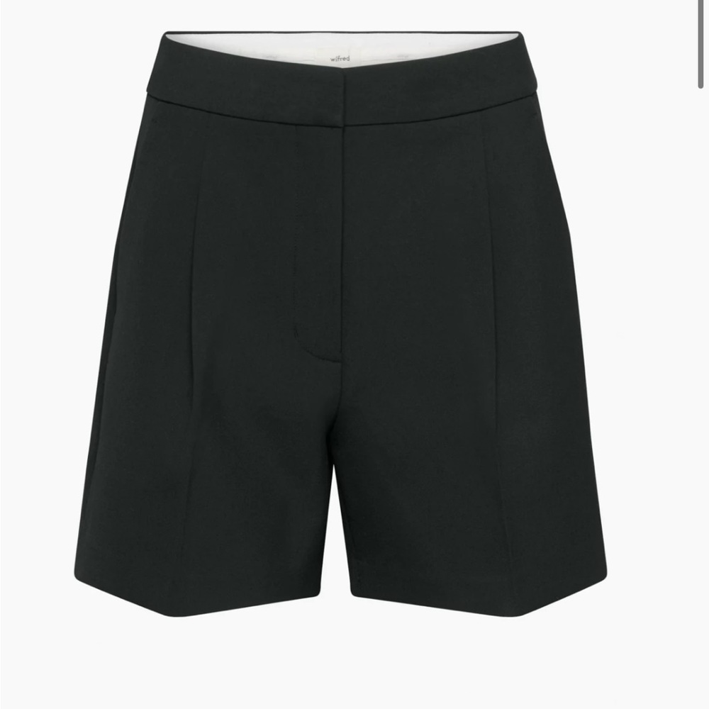 Aritzia Wilfred shorts